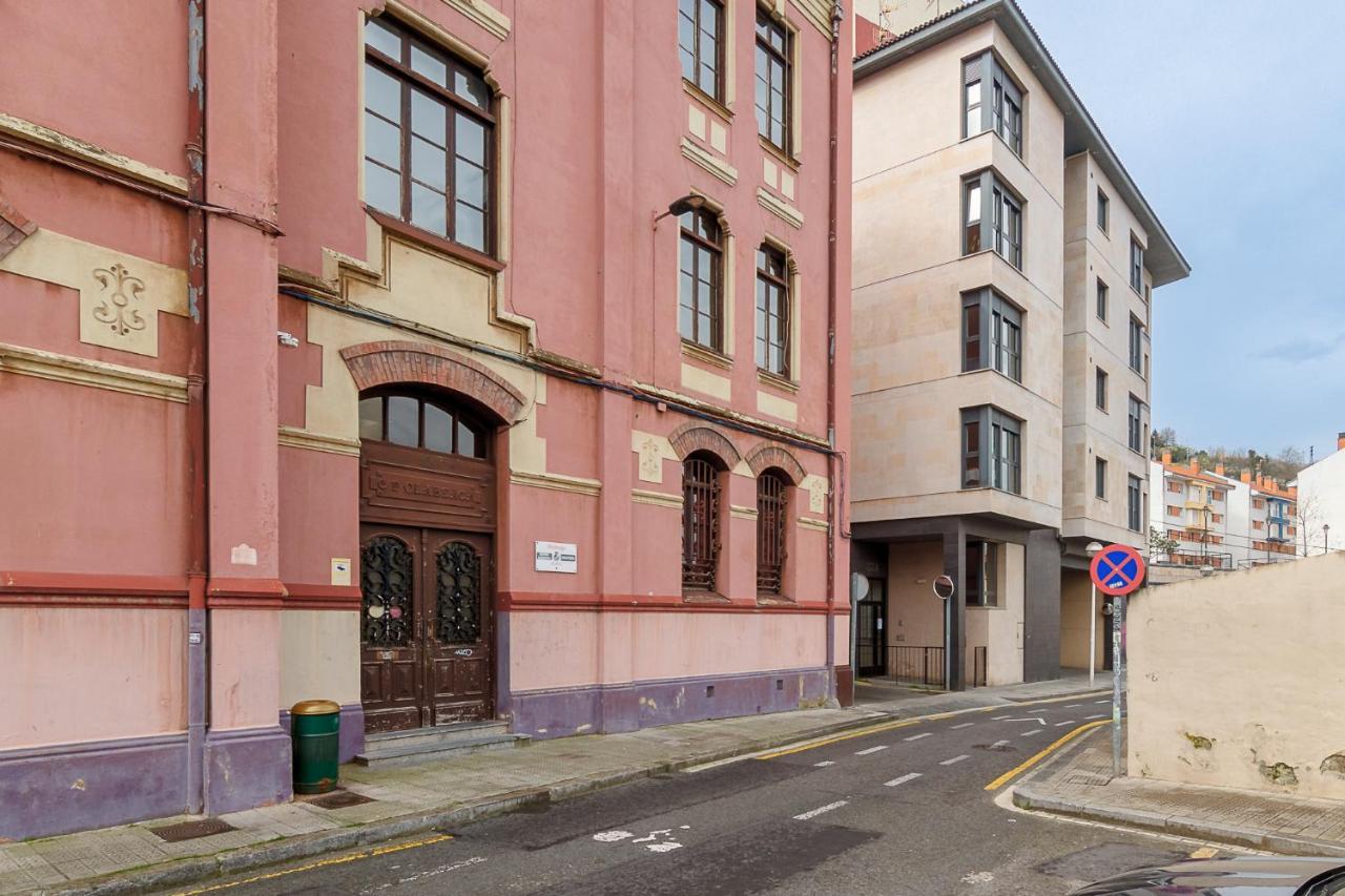 Apartamento Olabeaga, Vivienda Turistica Urbana De Diseno Con Wifi Bilbao Exterior foto
